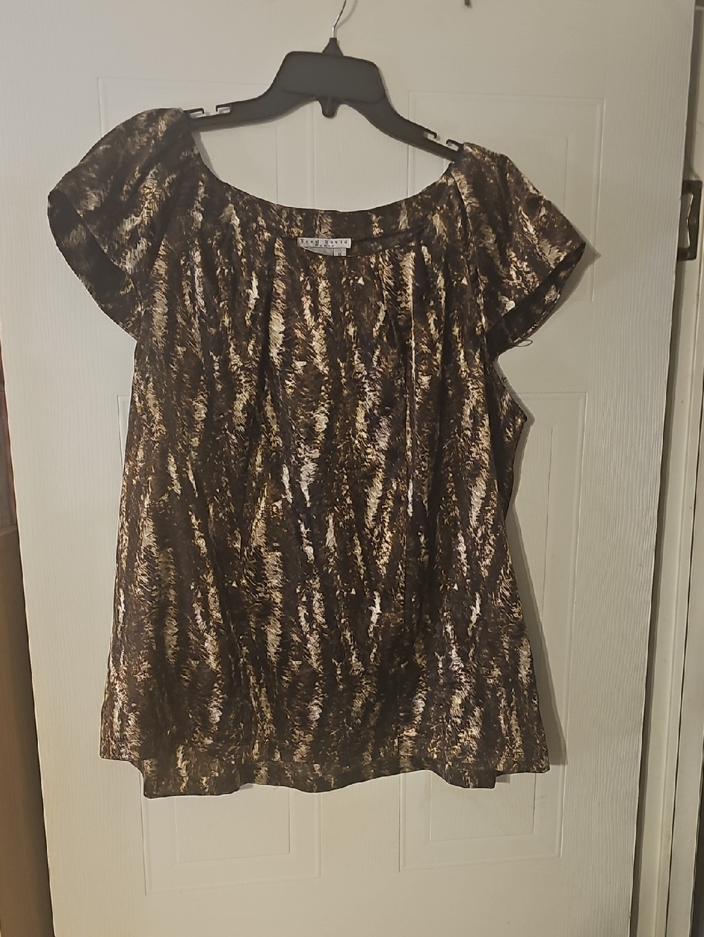 Fred David Brown & Gold Short Flutter Sleeve Scoop-Neck Top
